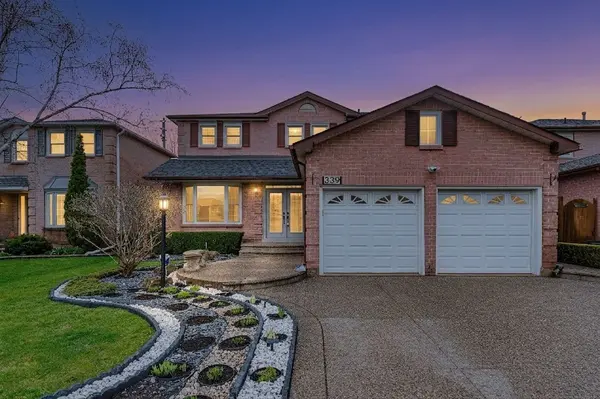 339 Parklane RD, Oakville, ON L6H 4J4