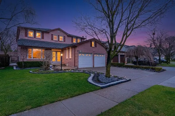 339 Parklane RD, Oakville, ON L6H 4J4