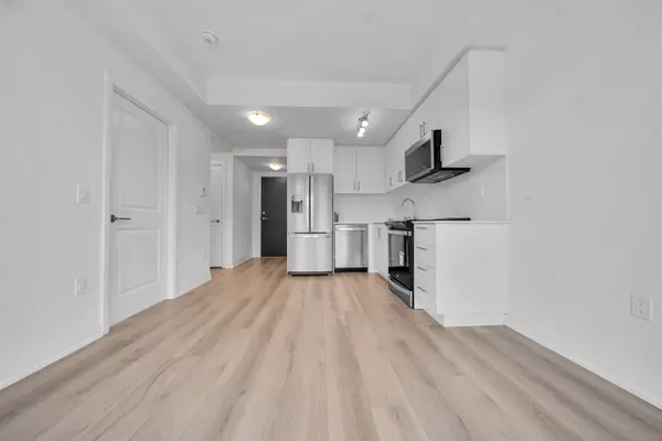 65 Attmar DR #261, Brampton, ON L6P 0Y6