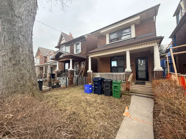 544 Concord AVE #Upper, Toronto W02, ON M6H 2R1