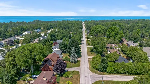 271 Bay ST, Saugeen Shores, ON N0H 2L0