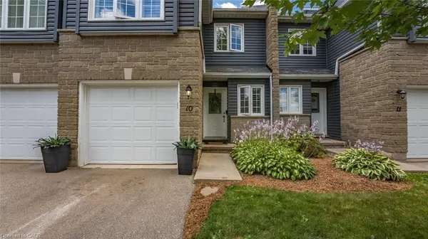 199 Saginaw Pkwy #10, Cambridge, ON N1T 1T9