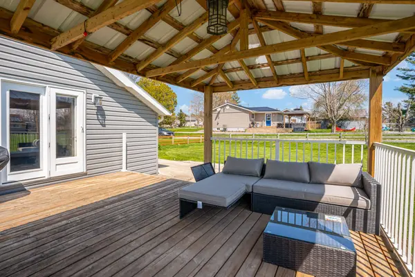 441090 Elm ST, Georgian Bluffs, ON N0H 2T0