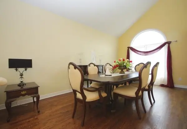 154 FINN CT, Hunt Club - South Keys And Area, ON K1V 2C8