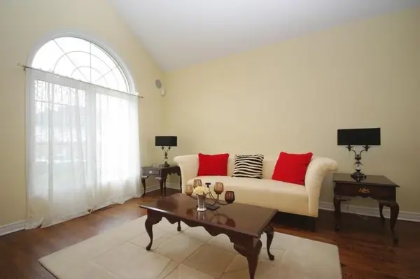 154 FINN CT, Hunt Club - South Keys And Area, ON K1V 2C8