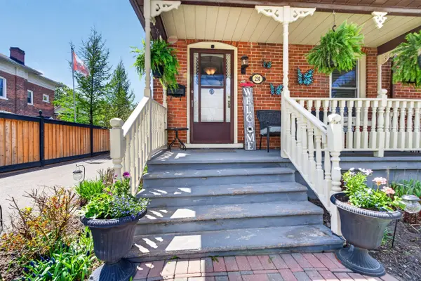 230 Centre ST N, Greater Napanee, ON K7R 1P1