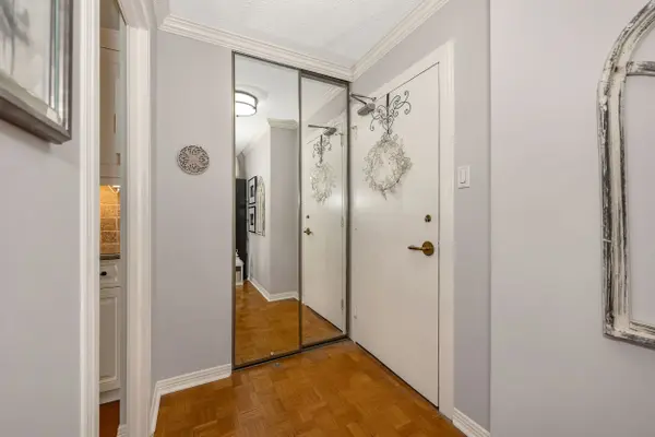 2625 Regina ST #1706, Britannia - Lincoln Heights And Area, ON K2B 5W8