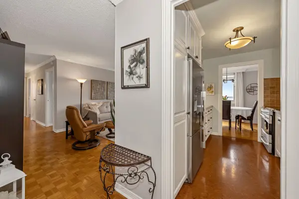 2625 Regina ST #1706, Britannia - Lincoln Heights And Area, ON K2B 5W8