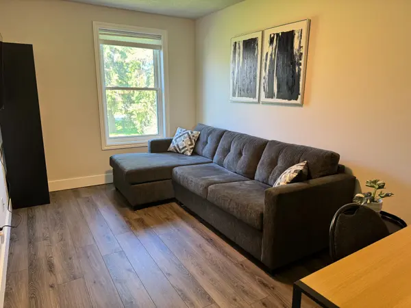 127 Alfred ST W #17, Blue Mountains, ON N0H 2P0