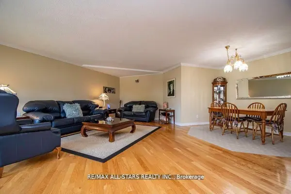 51 Rivermill BLVD #305, Kawartha Lakes, ON K9V 6E8