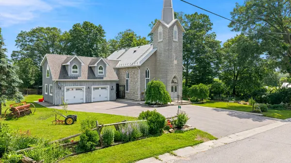 89 Finlay ST, Stone Mills, ON K7R 3L2