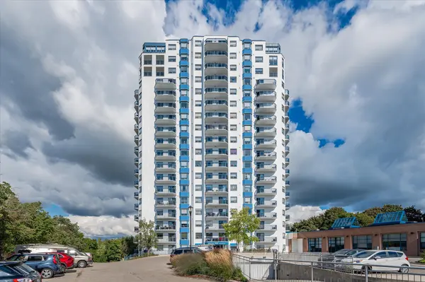 685 Woolwich ST #307, Guelph, ON N1H 8M6