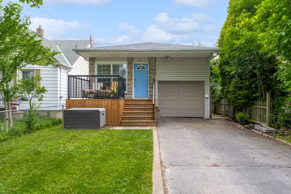 32 Grandview DR, St. Catharines, ON L2M 1A9