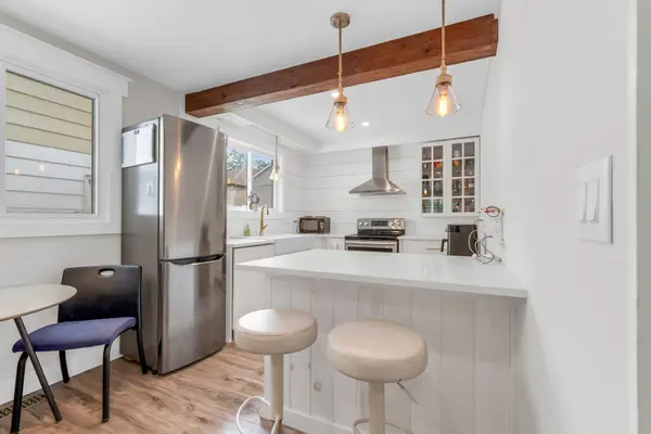 32 Grandview DR, St. Catharines, ON L2M 1A9