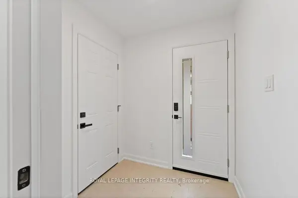 96 Fieldrow ST #A, Meadowlands - Crestview And Area, ON K2G 2Y9