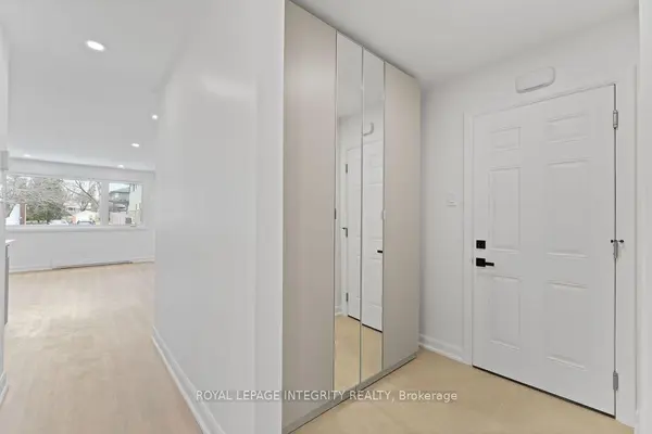 96 Fieldrow ST #A, Meadowlands - Crestview And Area, ON K2G 2Y9