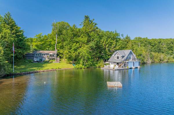 1800 Lake Joseph RD, Seguin, ON P0C 1H0