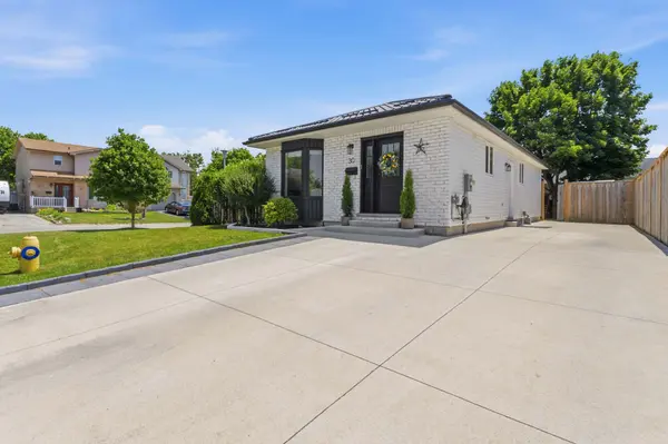 30 Trapper ST, London East, ON N5W 6B4
