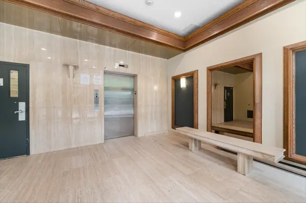 154 Nelson ST #902, Lower Town - Sandy Hill, ON K1N 7R5