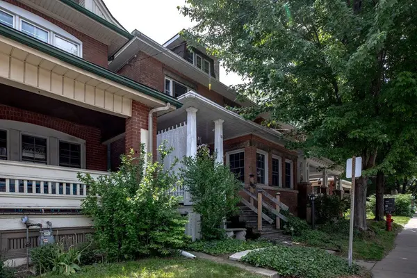 111 Spadina AVE, Hamilton, ON L8M 2X4