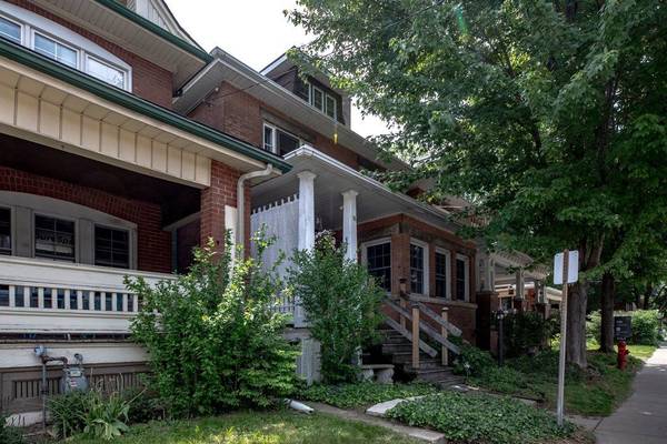 111 Spadina AVE, Hamilton, ON L8M 2X4