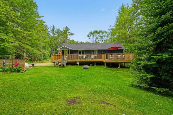 264 Stephenson 4 RD W, Huntsville, ON P0B 1M0