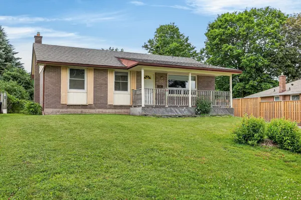 958 St Pauls ST, Peterborough, ON K9H 6J6