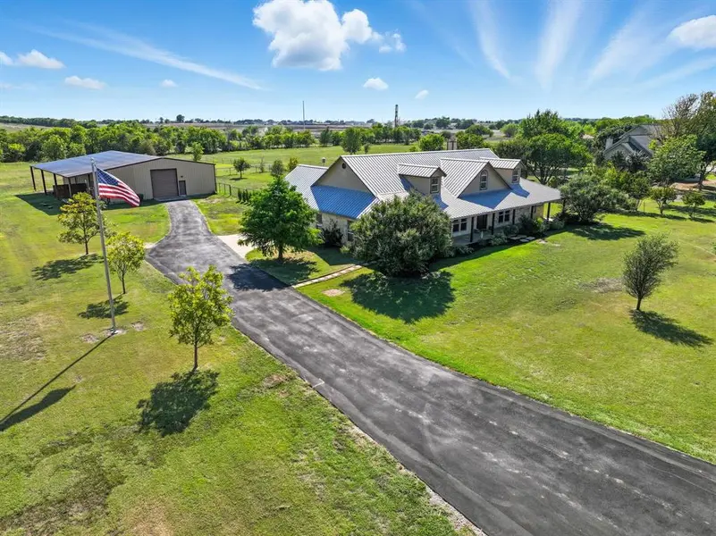 213 Audra Circle, Rhome, TX 76078