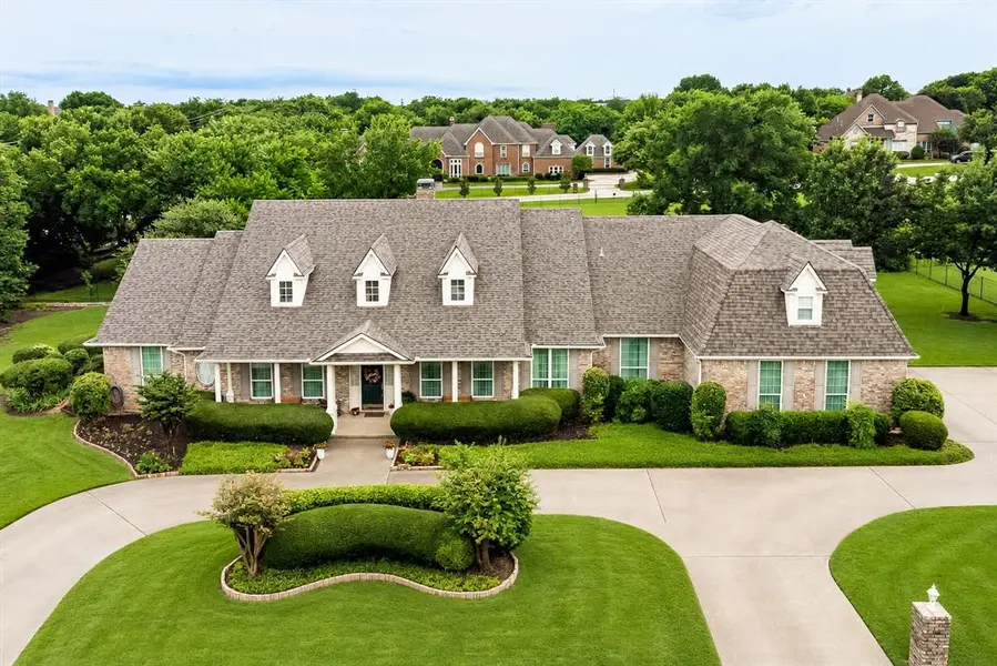 710 Glenwood Circle, Fairview, TX 75069