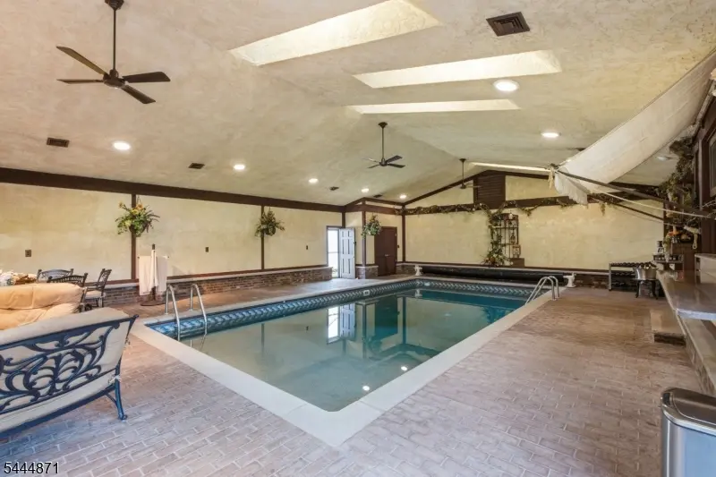 1453 Tooz Pl, South Plainfield Boro, NJ 07080