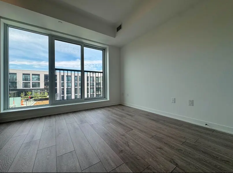 10 Oak ST #910, Toronto C08, ON M5A 0Z1