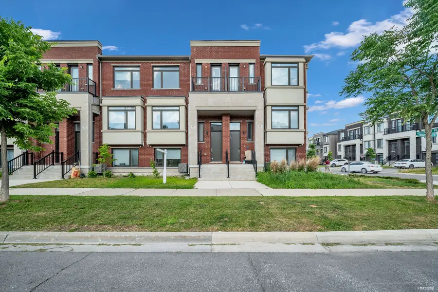 95 Crimson Forest DR, Vaughan, ON L6A 5C6