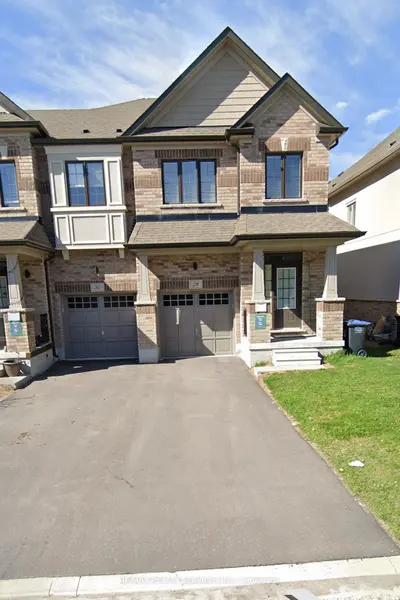 28 Doris Pawley CRES, Caledon, ON L7C 4E7