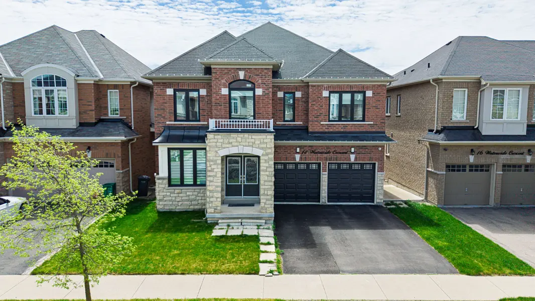 14 Waterwide CRES, Brampton, ON L6T 3C3