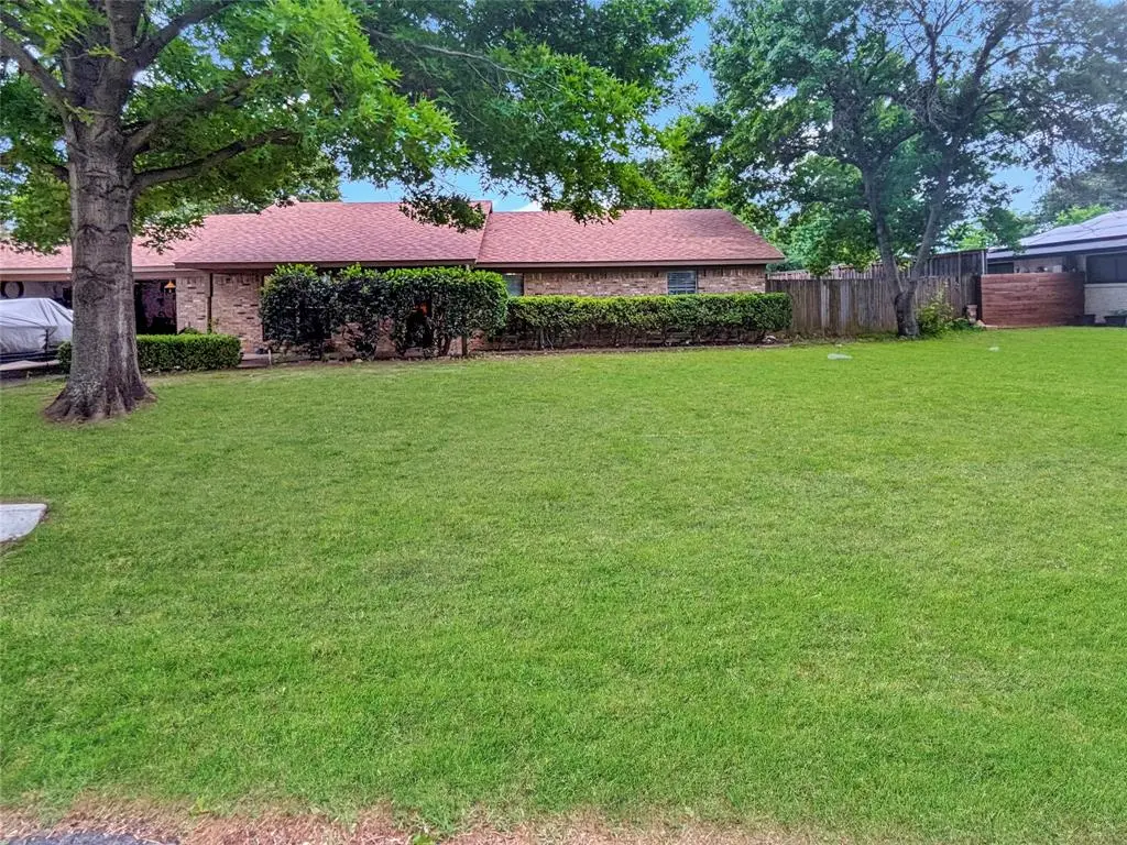2816 N Haven Drive, Corinth, TX 76210