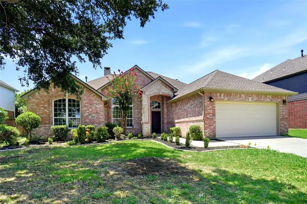 1301 Wildflower Lane, Flower Mound, TX 75028