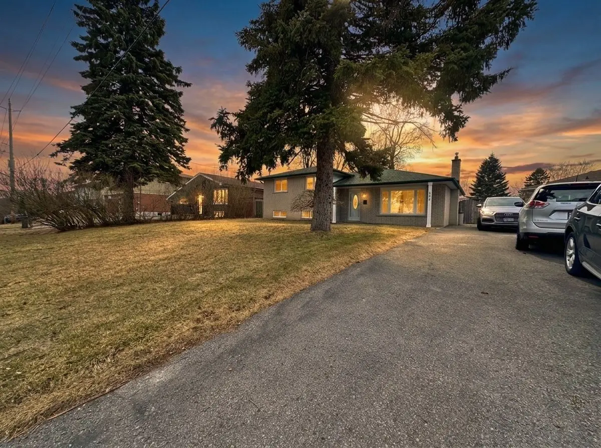 494 Oshawa BLVD N, Oshawa, ON L1G 5T5