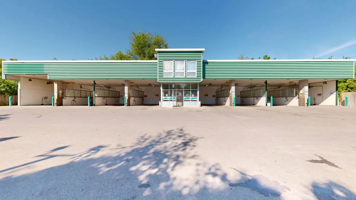 1754 Dundas ST, London East, ON N5W 3E2