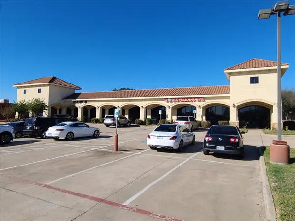 5312 Park Springs Boulevard, Arlington, TX 76017