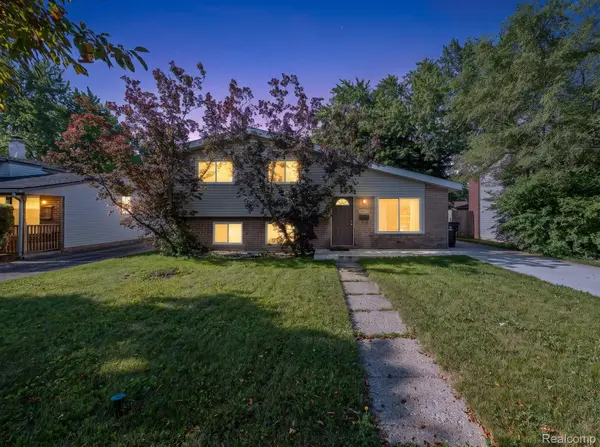 30933 Grandview AVE, Westland, MI 48186