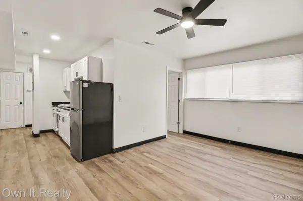 13031 unit 3 Joy RD #3, Detroit, MI 48228