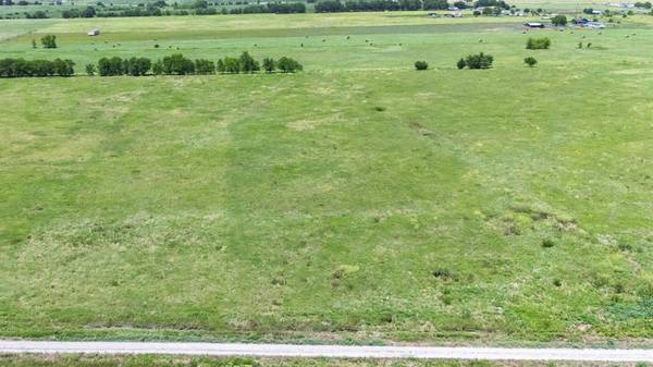 Lot 9 County Line Road, Pecan Gap, TX 75469