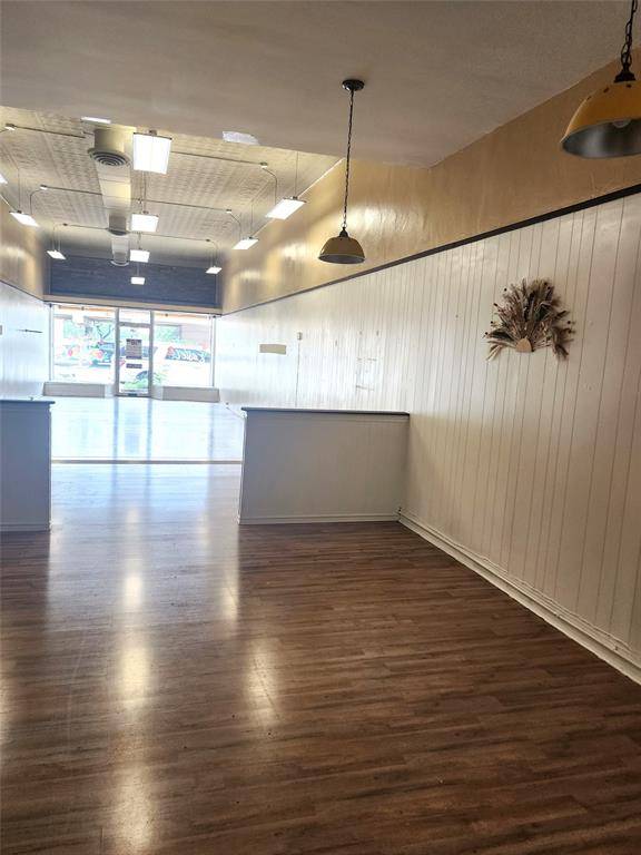 215 N Travis Street #B, Sherman, TX 75090