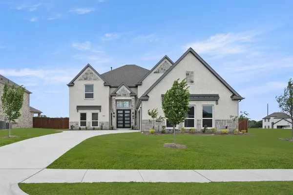 1809 Briarwood Way, Midlothian, TX 76065