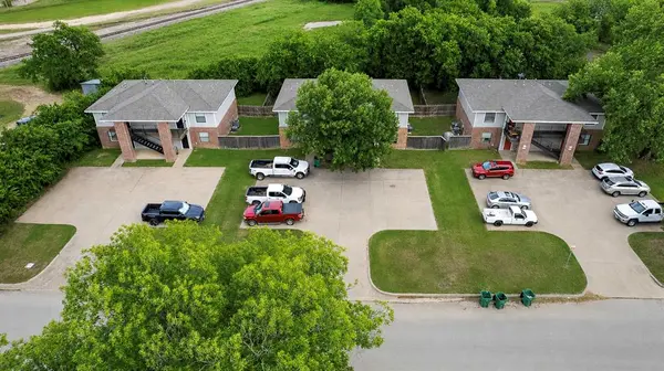 852 W Vanderbilt, Stephenville, TX 76401