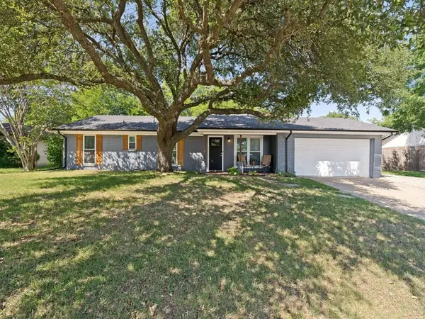 1309 Glenhaven Drive, Cleburne, TX 76033