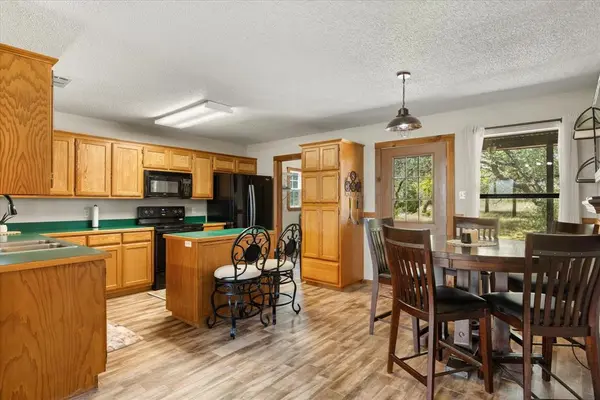 1170 Diamond Oaks Road, Stephenville, TX 76401