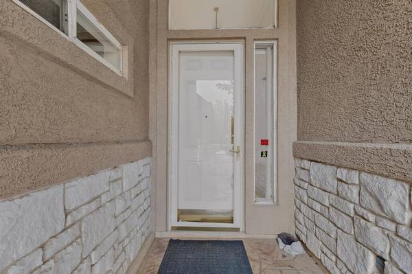 9313 Grandview Drive, Denton, TX 76207