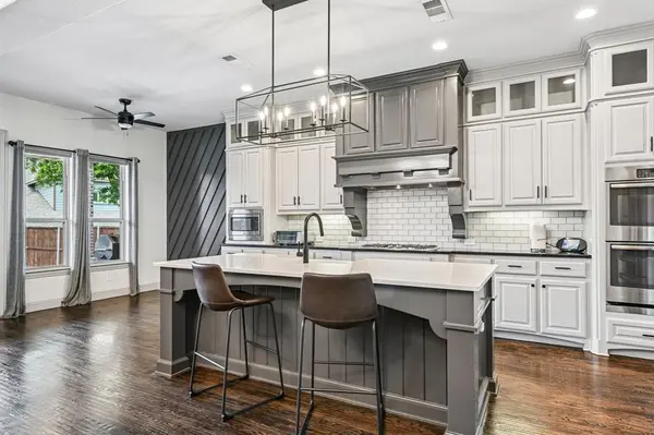 916 Champions Court, Roanoke, TX 76262