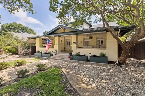 724 Lowell Street, Dallas, TX 75214
